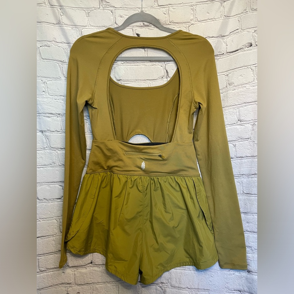NWOT FP Movement Righteous Long Sleeve Runsie - Olive Green- Size Medium